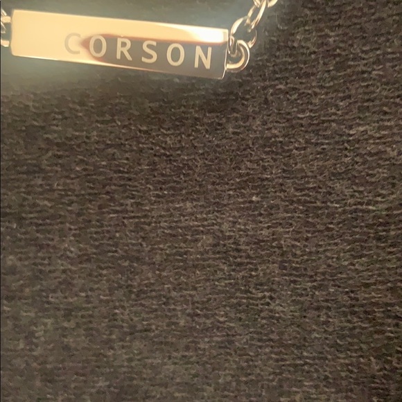 Vest - Picture 3 of 3